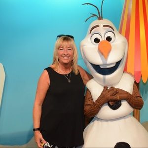 Meet your Posher, Lisa